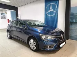Azul Usado 2016 Renault Mégane III Citadino | € 10.890 (Preço justo)