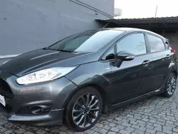 Cinzento (metalizado) Usado 2017 Ford Fiesta ST-Line Citadino | € 14.900 (Caro)
