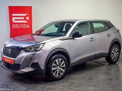 Cinza Usado 2023 Peugeot 2008 Active SUV | € 16.950 (Bom preço)