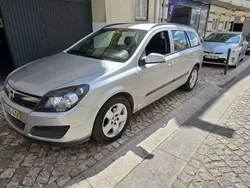 Cinzento Usado 2006 Opel Astra Enjoy Carrinha | € 3.450 (Bom preço)