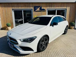 Branco Usado 2020 Mercedes CLA180 AMG line Sedan | € 29.900 (Preço elevado)