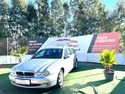 Cinza Usado 2007 Jaguar X-type Executive Sedan | € 8.990
