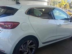 Branco Usado 2022 Renault Clio V Citadino | € 15.500 (Bom preço)