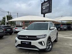 Cinzento Novo 2024 VW T-Cross R-line SUV | € 33.900