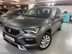 Cinza Usado 2022 Seat Ateca Style SUV | € 17.600 (Preço justo)