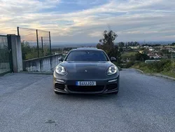 Usado 2013 Porsche Panamera S E-Hybrid Sedan | € 34.990 (Bom preço)