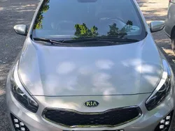 Usado 2016 Kia Ceed GT 4 Sedan | € 17.750 (Preço justo)
