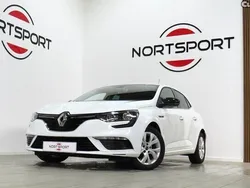 Branco Usado 2019 Renault Mégane IV LIMITED | € 17.800 (Preço elevado)
