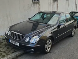 Usado 2002 Mercedes E270 Avantgarde Sedan | € 8.399 (Preço justo)