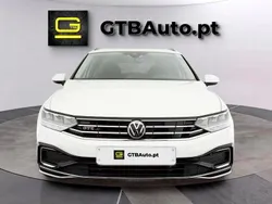 Branco Usado 2021 VW Passat GTE Carrinha | € 27.888 (Preço justo)