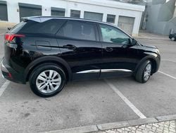 Preto Usado 2018 Peugeot 3008 | € 19.700 (Preço justo)