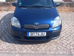 Azul Usado 2004 Toyota Yaris | € 3.400 (Preço justo)