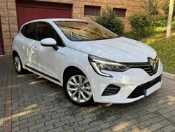 Branco Usado 2022 Renault Clio V LIMITED | € 17.800 (Preço justo)