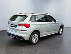Cinza Usado 2023 Skoda Kamiq Ambition SUV | € 22.990 (Caro)