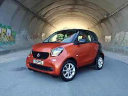Outra Usado 2015 Smart ForTwo Coupé Coupé | € 10.690 (Preço justo)