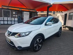 Branco Usado 2015 Nissan Qashqai 360º SUV | € 16.900 (Preço elevado)