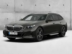 Cinza sophisto metalizada brilhante Novo 2025 BMW i5 Comfort Edition Sedan | € 80.880 (Caro)