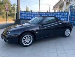 Preto Usado 2000 Alfa Romeo Spider Cabrios | € 16.900
