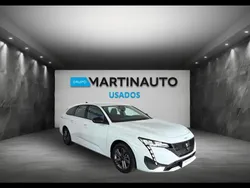 Branco Usado 2024 Peugeot 308 Active Carrinha | € 23.950 (Bom preço)
