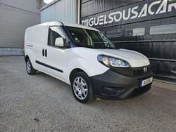 Branco Usado 2021 Fiat Doblò Monovolume | € 13.000 (Preço justo)
