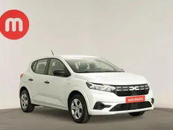 Usado 2024 Dacia Sandero Essentiel Citadino | € 15.499 (Bom preço)