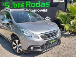 Cinzento Usado 2016 Peugeot 2008 SUV | € 11.650 (Caro)