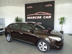Castanho Usado 2011 Renault Mégane GrandTour Dynamique Carrinha | € 9.900