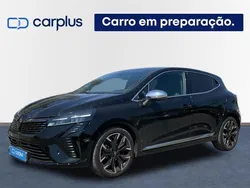 Preto Usado 2024 Renault Clio V Techno | € 21.890 (Caro)
