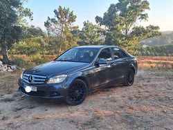 Usado 2008 Mercedes C220 Sedan | € 12.500