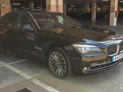 Preto Usado 2009 BMW 750L Sedan | € 20.000
