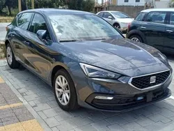 Cinzento Usado 2021 Seat Leon Carrinha | € 17.950 (Preço justo)