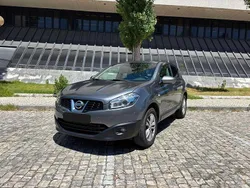 Cinzento Usado 2013 Nissan Qashqai Tekna SUV | € 13.499 (Preço justo)