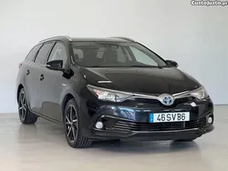Preto Usado 2017 Toyota Auris Hybrid Comfort Sedan | € 14.950