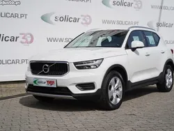 Branco Usado 2019 Volvo XC40 Momentum SUV | € 22.500 (Preço justo)