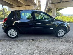 Usado 2011 Renault Clio II Sedan | € 6.300 (Preço justo)