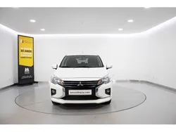 Branco Usado 2024 Mitsubishi Space Star Edition | € 15.680 (Preço justo)