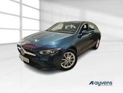 Azul Usado 2022 Mercedes CLA250 Shooting Brake Style Carrinha | € 33.400