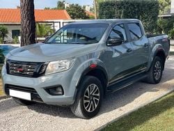 Cinza Usado 2016 Nissan Navara Tekna Pickup | € 29.750 (Preço justo)