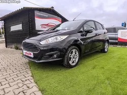 Preto Usado 2015 Ford Fiesta Trend Citadino | € 8.400 (Preço justo)