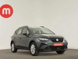 Cinzento Usado 2024 Seat Arona SUV | € 18.999 (Preço elevado)