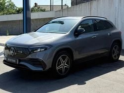 Cinza Usado 2025 Mercedes EQA250+ AMG line SUV | € 52.990 (Preço elevado)