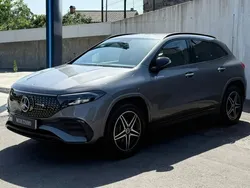 Cinza Novo 2025 Mercedes EQA250+ AMG line SUV | € 52.990 (Preço justo)