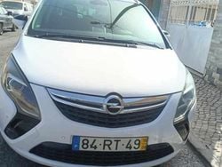 Branco Usado 2016 Opel Zafira Monovolume | € 10.500 (Preço justo)