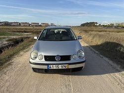 Usado 2003 VW Polo Sedan | € 1.000