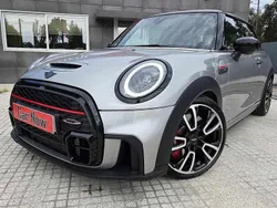 Cinzento Usado 2024 Mini John Cooper Works Citadino | € 42.750 (Caro)