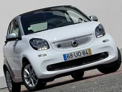 Branco Usado 2018 Smart ForTwo Electric Drive Coupé | € 11.300 (Preço justo)