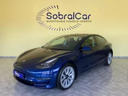 Azul Usado 2022 Tesla Model 3 Long Range Sedan | € 49.500