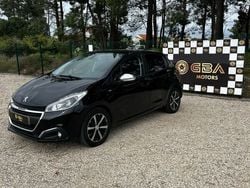 Preto Usado 2017 Peugeot 208 Style Citadino | € 9.999 (Preço justo)