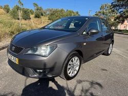 Cinzento Usado 2015 Seat Ibiza | € 8.600 (Preço justo)