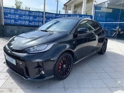 Preto Usado 2021 Toyota Yaris Premium Coupé | € 39.990